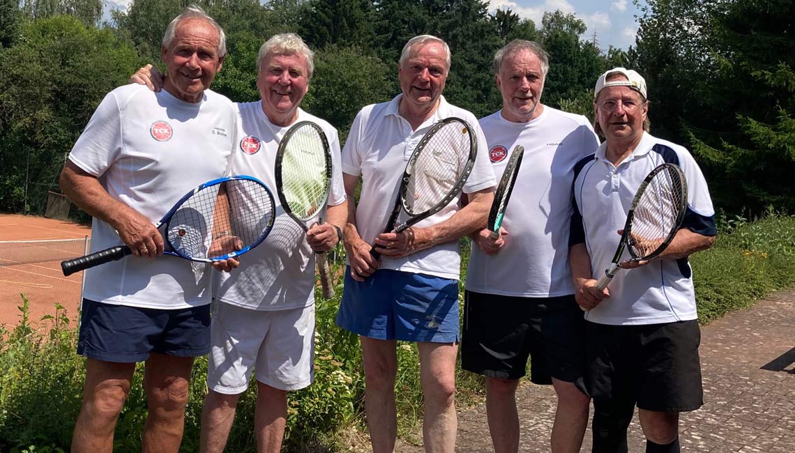 Herren 70 steigen in Verbandsliga auf